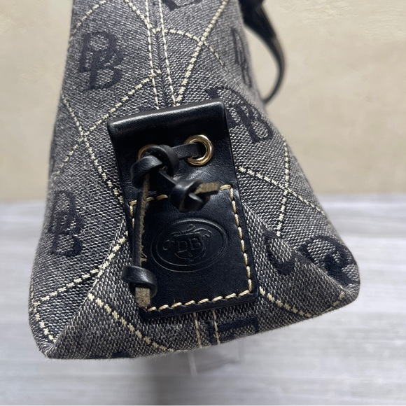 Dooney & Bourke Black Leather Trim Gray Canvas Signature Logo DB Shoulder Bag - Picture 9 of 17
